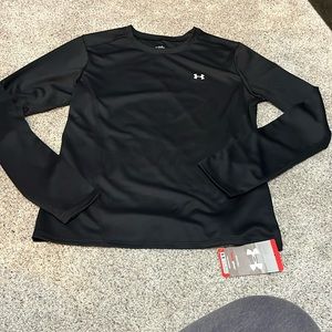 NWT Under Armor long sleeve heat gear shirt
